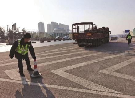 港城大街街道办事处最新领导