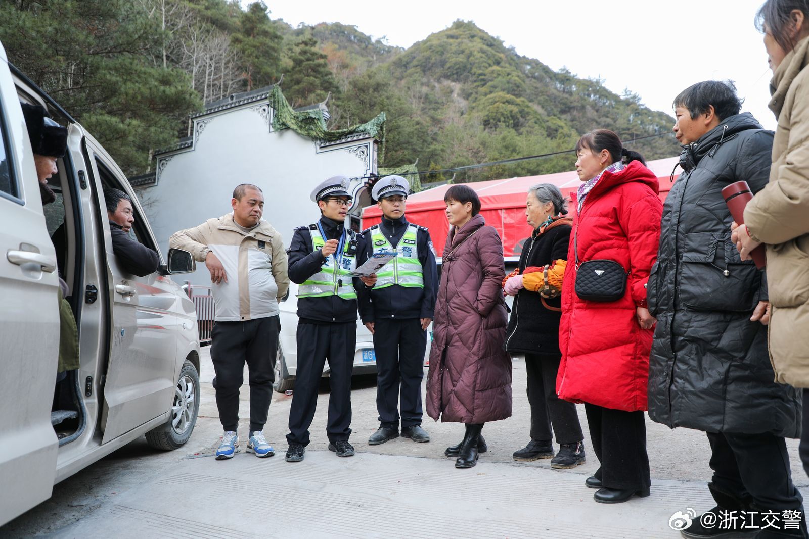 常山村委会最新交通新闻